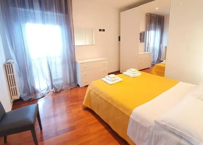 Wow Waterfront - Fesca Apartament *